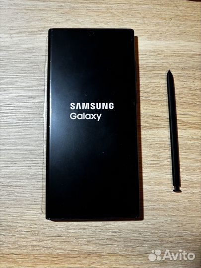 Samsung Galaxy S22 Ultra, 12/256 ГБ