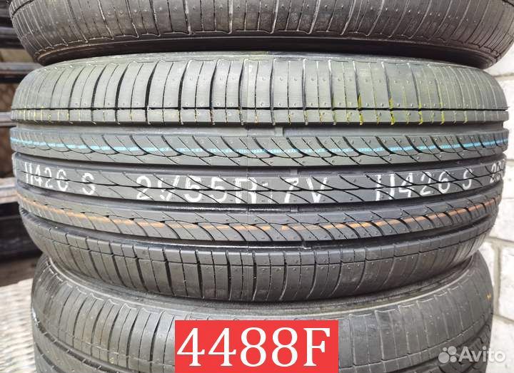 Hankook Optimo H426 215/55 R17 94S