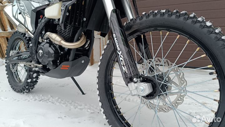 Мотоцикл XGZ KTX-mini-CB300