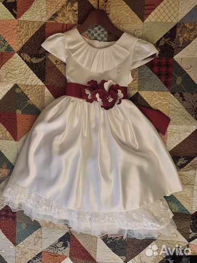 Платье нарядное для девочки