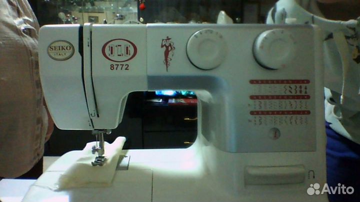 Шейная машинка Seiko 8772