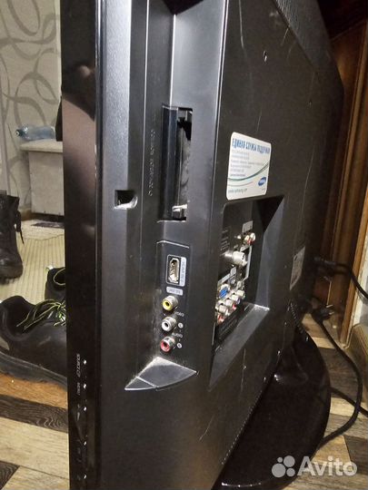 Телевизор samsung