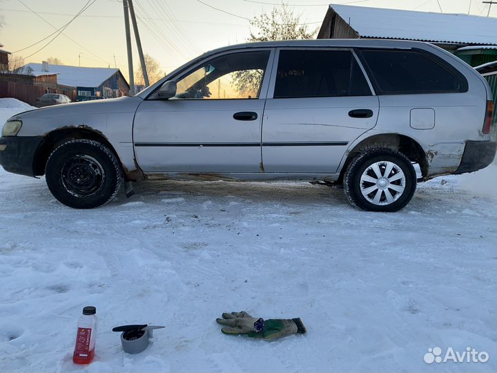 Toyota Corolla 1.5 AT, 1994, 233 270 км