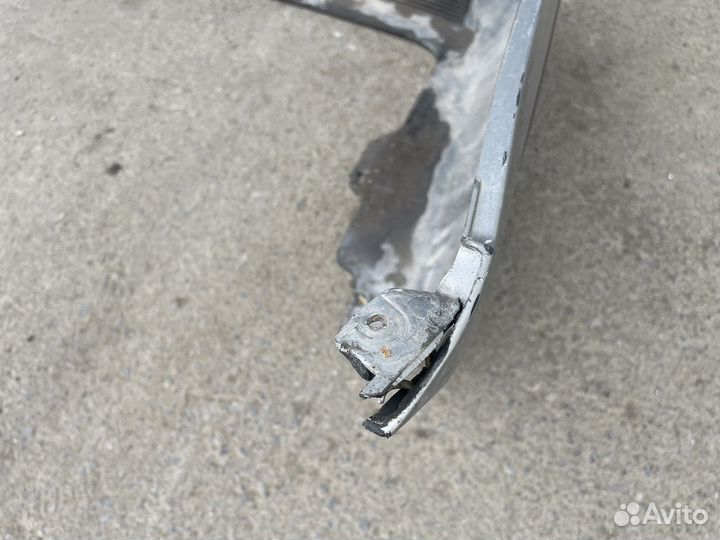 Бампер Nissan Primera 1997-2000 P11