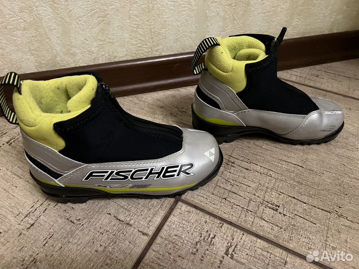 Лыжные ботинки fischer