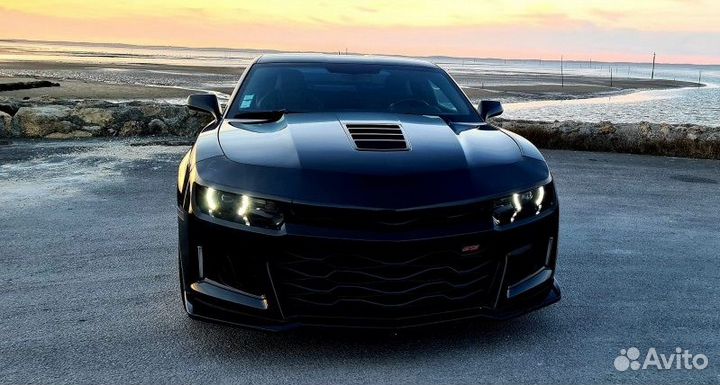 Передний бампер Chevrolet Camaro 5 ZL1 2010-2015