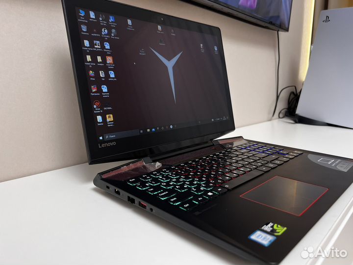 Lenovo legion y720