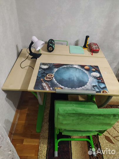 Растущая парта и стул