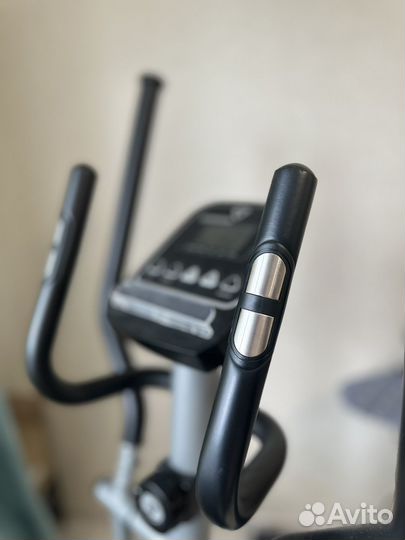 Эллиптический тренажер torneo