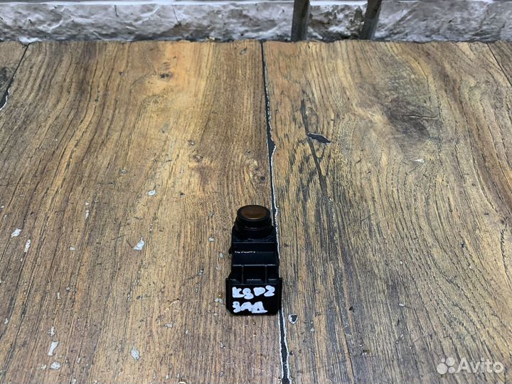 Kia Sportage Датчик парковки