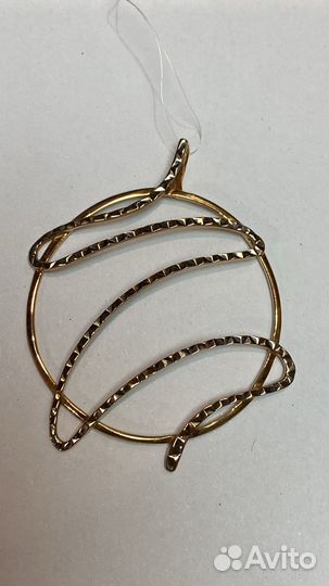 Золотой кулон