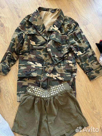 Парки куртки ветровки женские