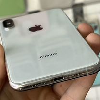 iPhone Xs, 64 ГБ