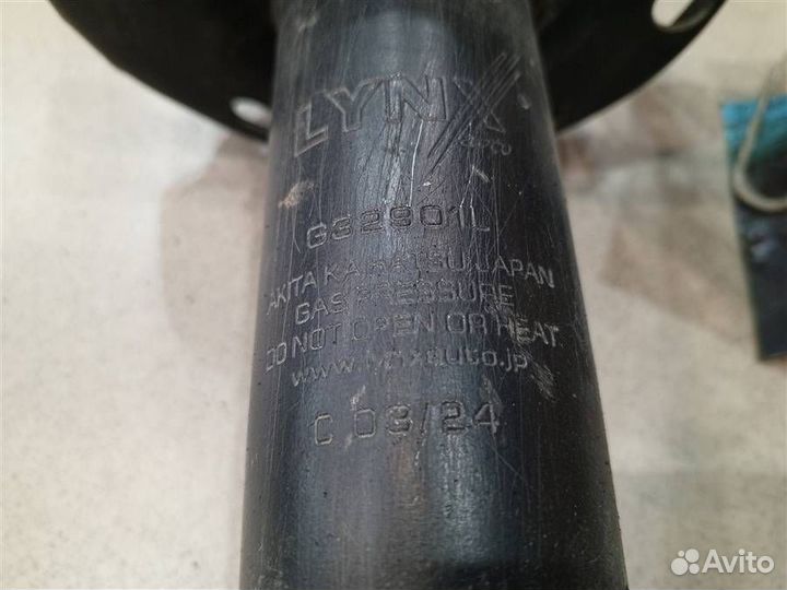 Амортизатор передний левый Honda Civic 5D 2005-20