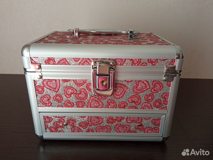 Шкатулка сундук для украшений красный