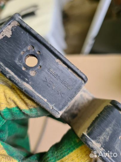 Брызговик задний левый Hyundai Solaris 2011