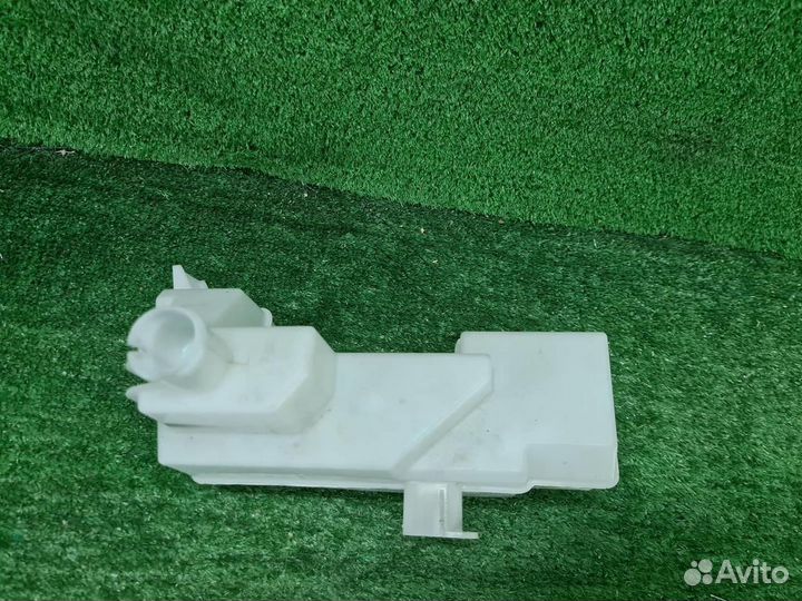 Бачок расширительный Nissan X-Trail