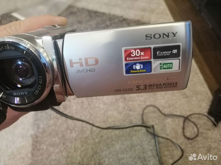 Видеокамера Panasonic hc-v-10