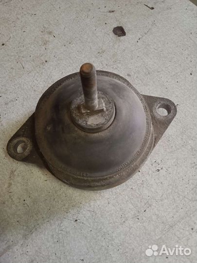Подушка двигателя audi 200 c3 ауди 200