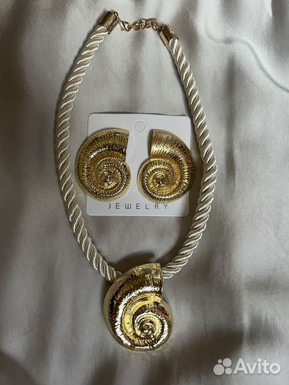 Ожерелье, серьги, модные тенденции, украшение