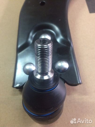 Рычаг левый передний Ford Focus 2