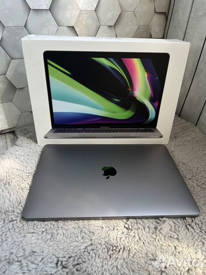 Macbook pro 13 2020 m1