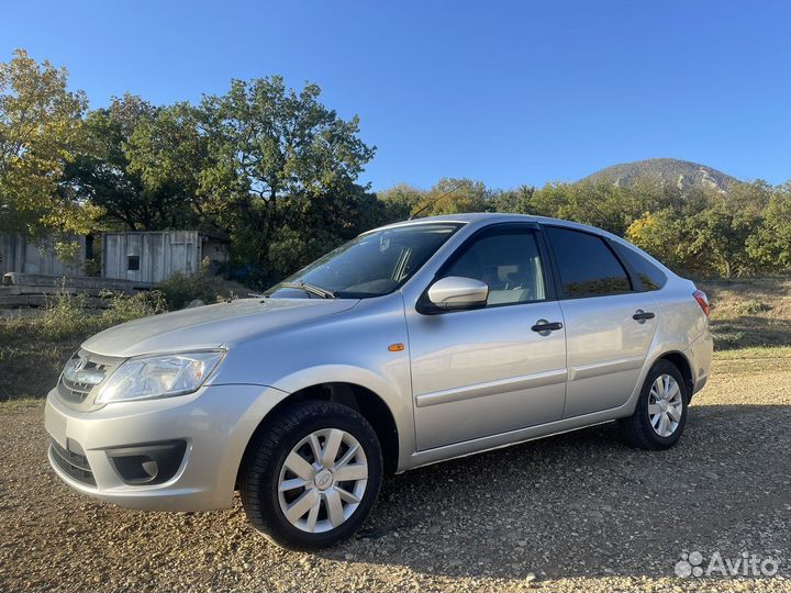 LADA Granta 1.6 МТ, 2015, 142 350 км