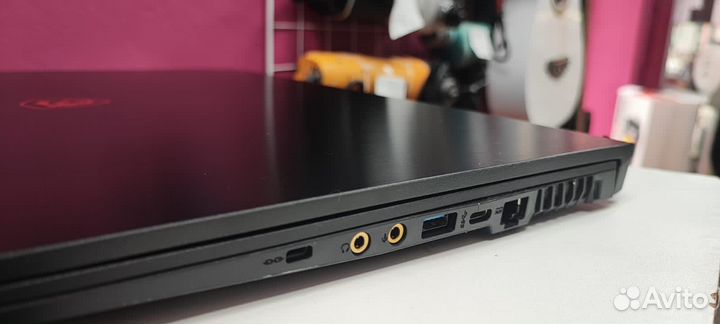 Игровой ноутбук MSI GF75 thin 10uek-094ru