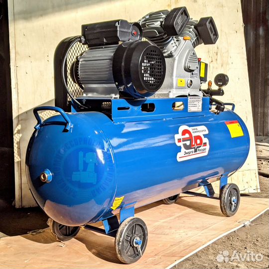 Воздушный поршневой компрессор 120-1700 л/мин