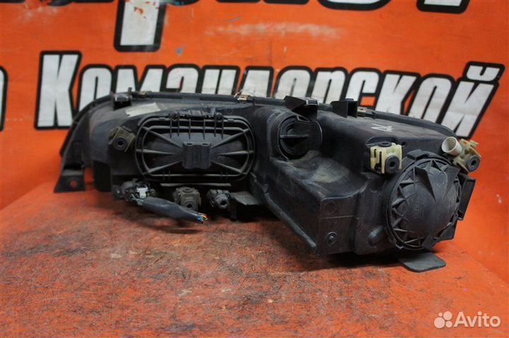 Фара передняя правая Mazda Atenza gyew 2005