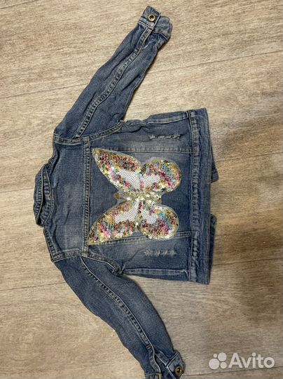 Джинсовая куртка для девочки