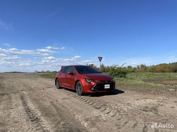 Toyota Corolla 1.8 CVT, 2018, 100 000 км