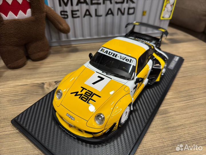 IG1956 Ignition Model Porsche 911 RWB 993 1:18