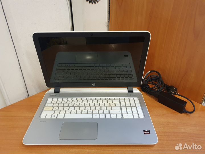 HP Pavilion 15-p107nr