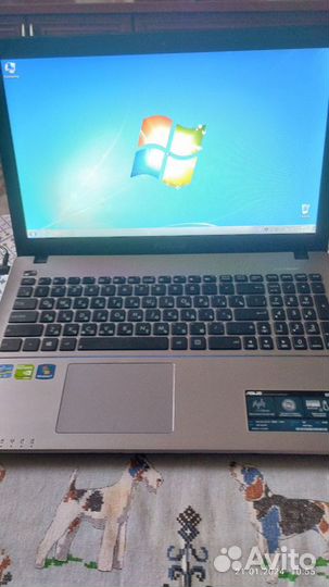 Ноутбук Asus x550c