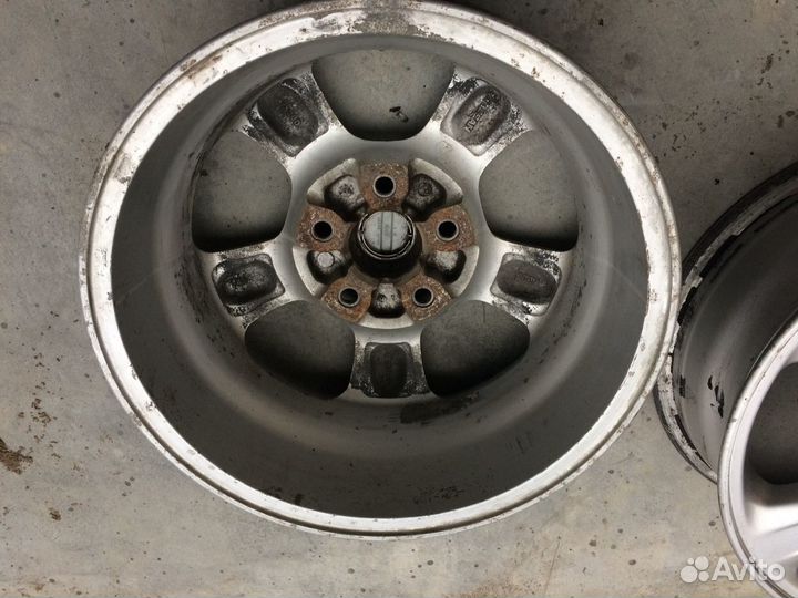 Литые диски R15 на авто