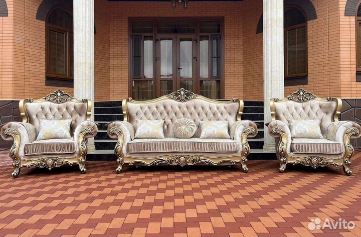 Диван в офис