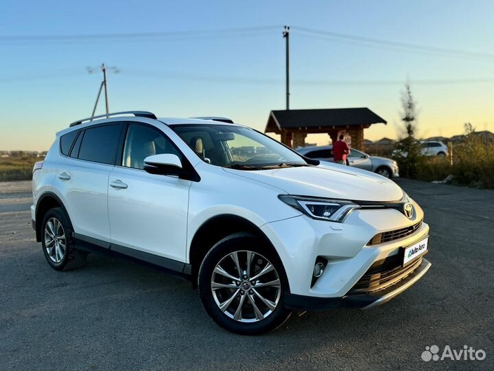 Toyota RAV4 2.2 AT, 2015, 168 000 км