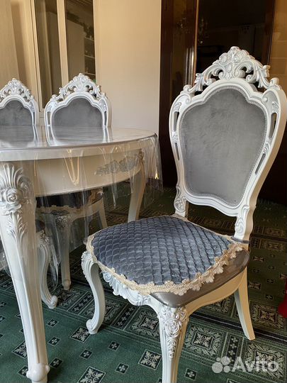 Продаются стулья