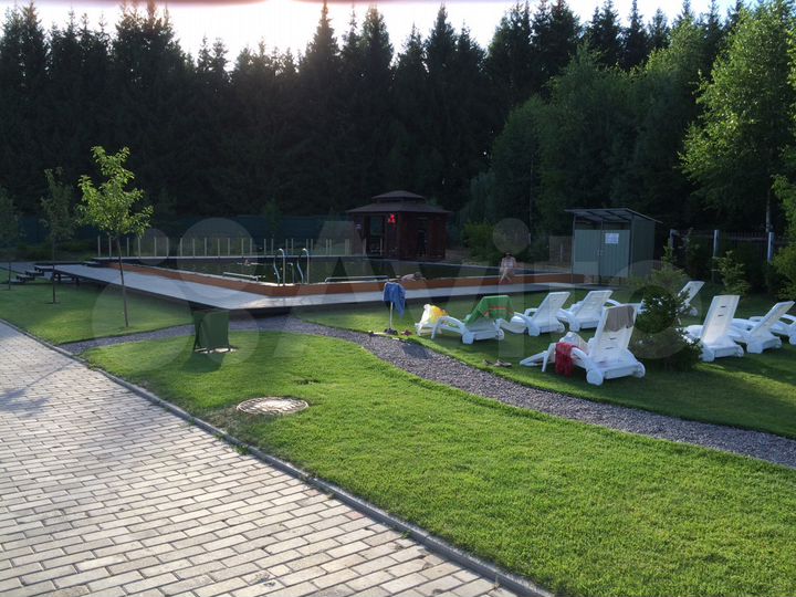 Коттедж 200 м² на участке 13 сот.