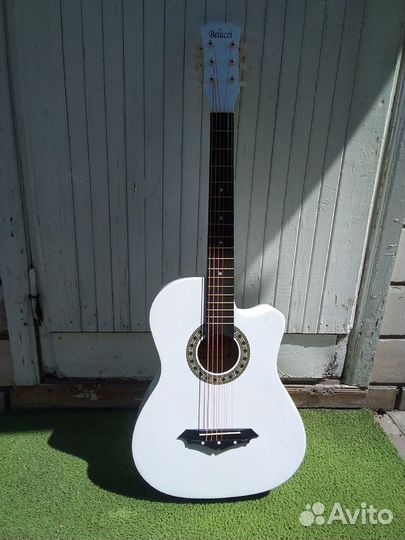 Гитара акустическая