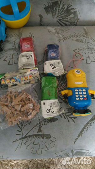 Игрушки