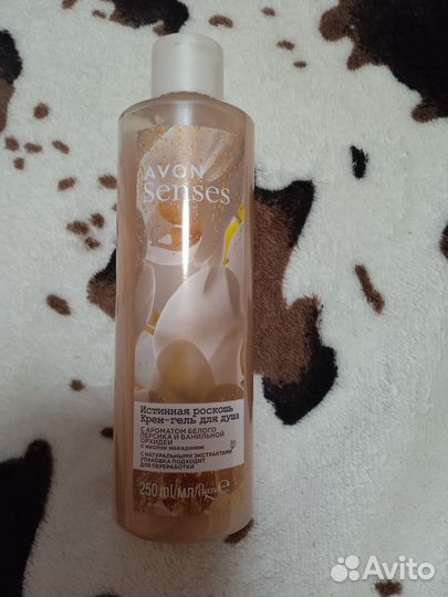 Гель для душа avon