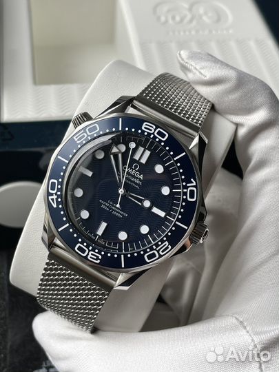 Omega Seamaster Diver James Bond 60th 210.30.42.20