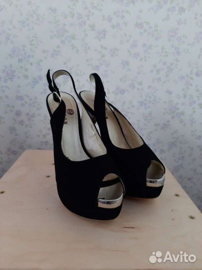 Туфли женские р.35 (натуральная замша)