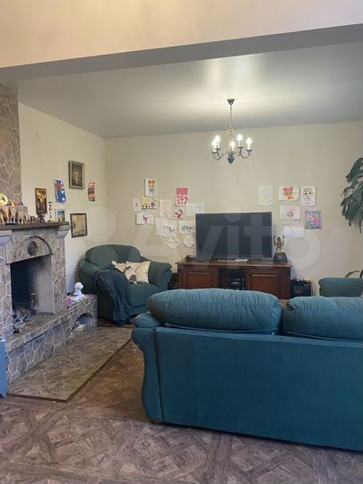 Таунхаус 340 м² на участке 4 сот.