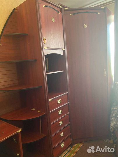 Кровать двухъярусная