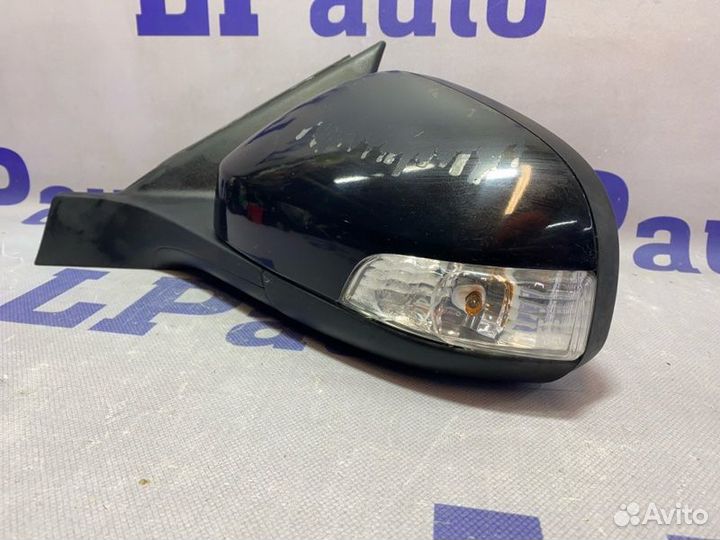 Зеркало заднего вида переднее левое Volvo V70