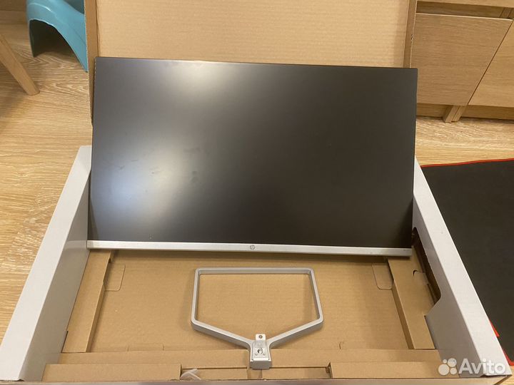 Монитор для компьютера HP M24f