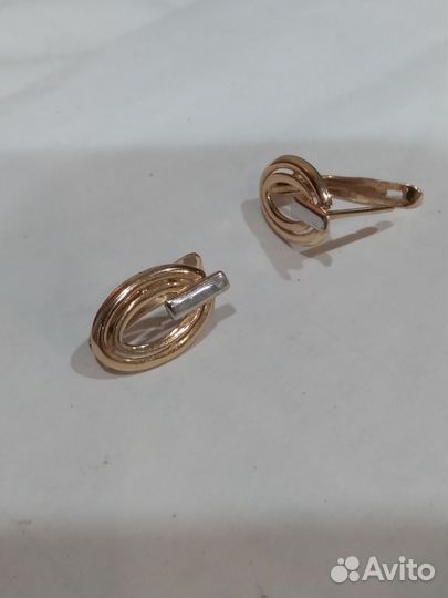 Золотые серьги